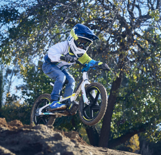 STACYC 16 eDRIVE Kids Starter Bike Age 5-7