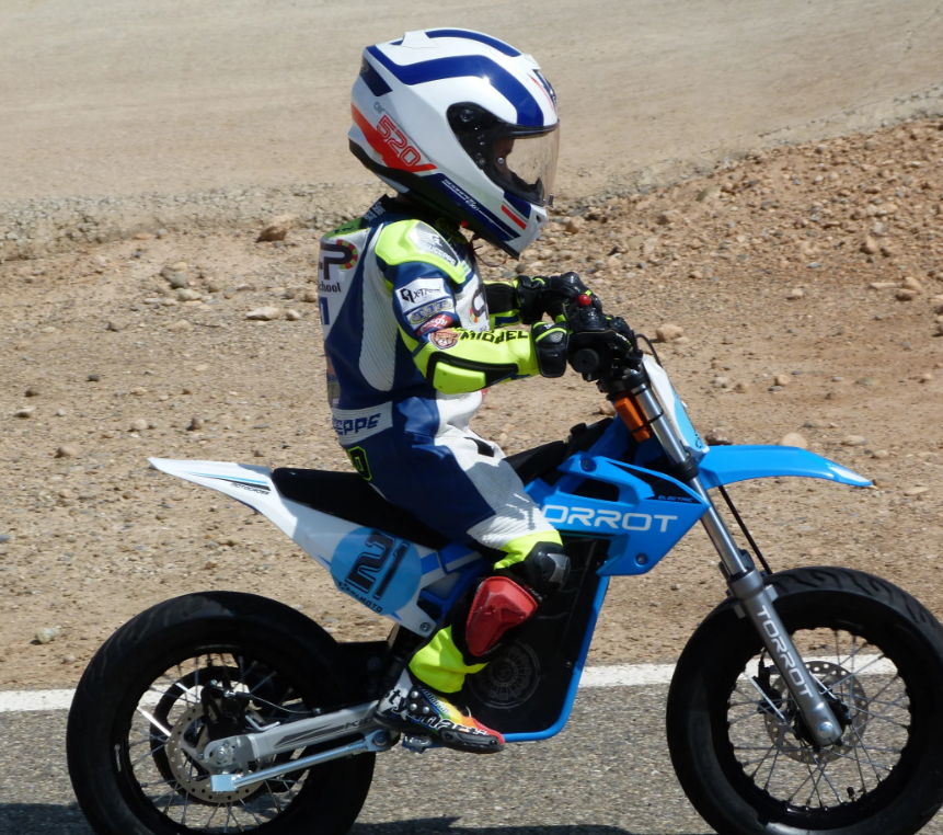 Torrot Supermotard TWO (SM2) – The Ultimate Kids Electric Dirt Bike (Ages 6–12)