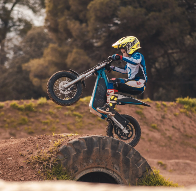 Torrot TR1 Kids Electric Dirt Bike Age 3-7 Adventure Rider