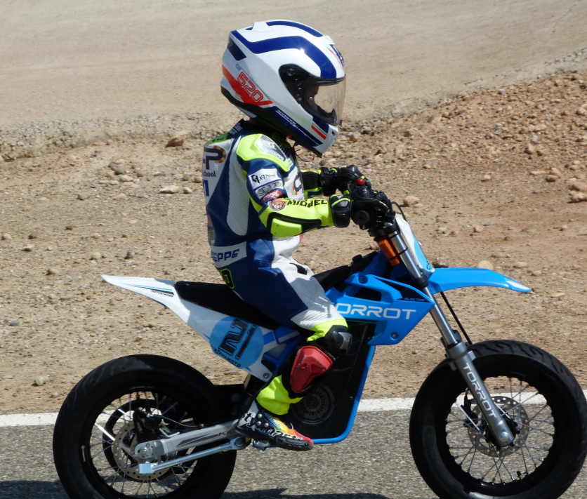 Torrot SM1 Kids Electric Cross Bike  Age 3-8– Safe, Fun & Skill-Building Adventure