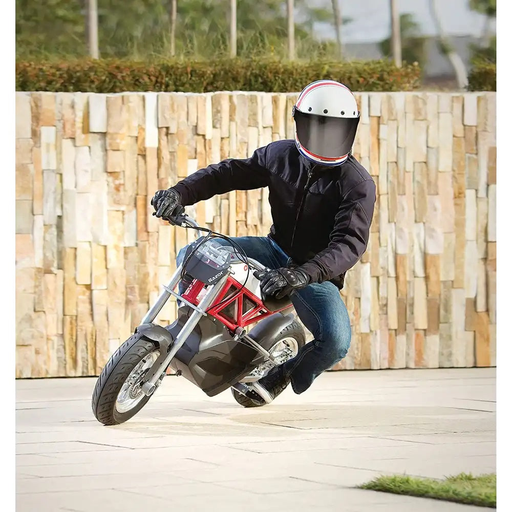 Razor Street Bike RSF650 Age 16+ Boys bike